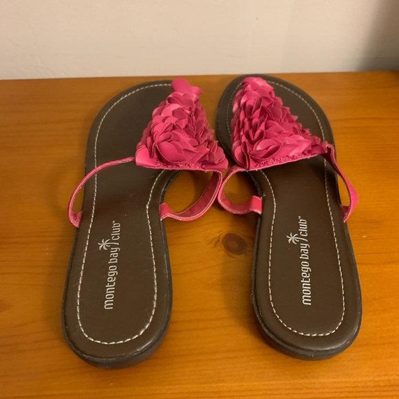2 for $20 Hot Pink Montego Bay Club Sandals - Picture 4 of 4